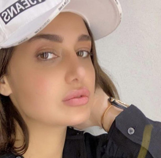 صور فنانات أثارت جدلاً بسبب الجرأة المبالغ فيها  صورة رقم 7