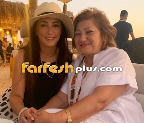 أحدث ظهور لوالدة الفنانة السورية كندة علوش.. هل تشبهها؟ صورة رقم 2