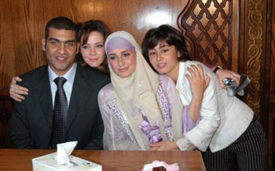 بالصور- حلا شيحة كانت زوجة هذا الفنان المصري الشهير قبل 14 عام!!  صورة رقم 3