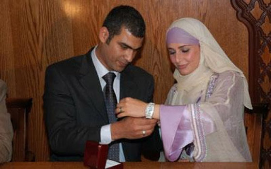 بالصور- حلا شيحة كانت زوجة هذا الفنان المصري الشهير قبل 14 عام!!  صورة رقم 1
