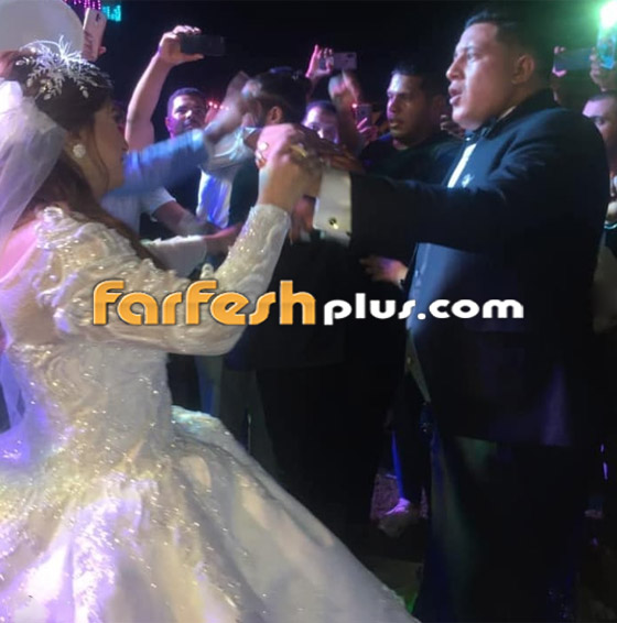حمو بيكا يحتفل بزفافه.. وإطلالة العروس تخطف الأنظار (صور) صورة رقم 11