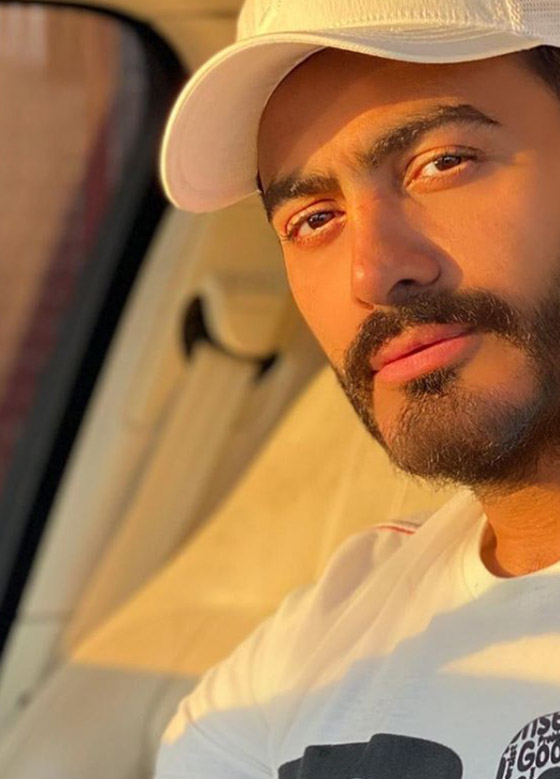 تامر حسني يثير الجدل حول خضوعه لعملية تجميل جديدة بعد التغير الواضح في ملامحه! صورة رقم 8