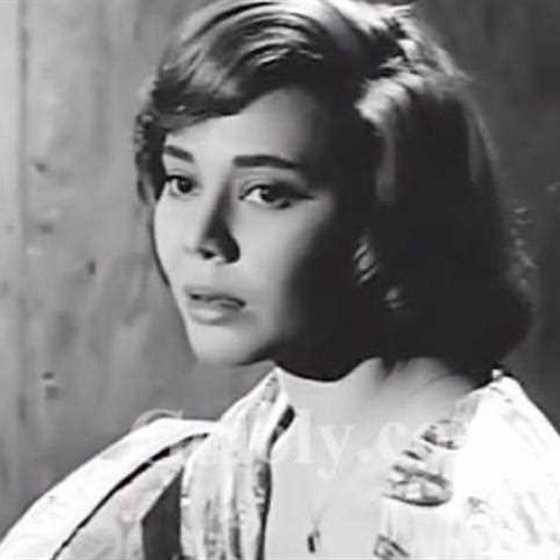 لن تصدقوا من هو الكوميديان الشهير الذي كان خطيباً للفنانة “ماجدة الصباحي