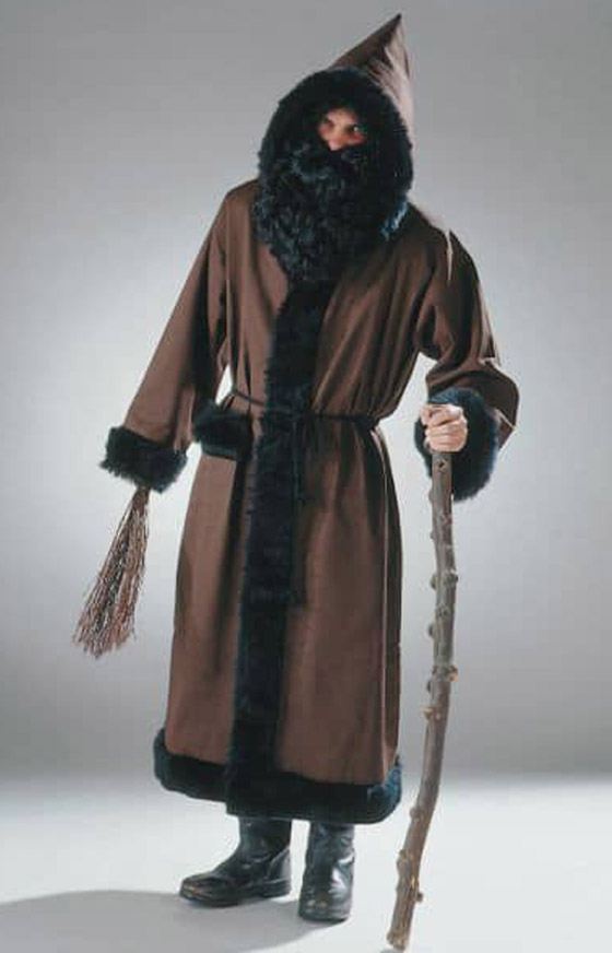 إليكم 10 من أساطير عيد الميلاد المخيفة التي تقشعر الأبدان عند سماعها! صورة رقم 21 إليكم 10 من أساطير عيد الميلاد المخيفة التي تقشعر الأبدان عند سماعها! صورة رقم 21