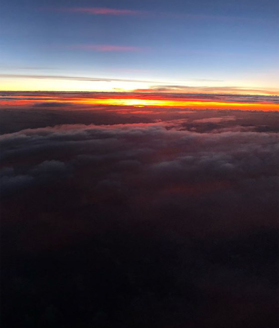 مشهد كالجحيم بالسماء.. هل اشتعلت الغيوم فعلا بسبب حرائق أمريكا؟ صورة رقم 8