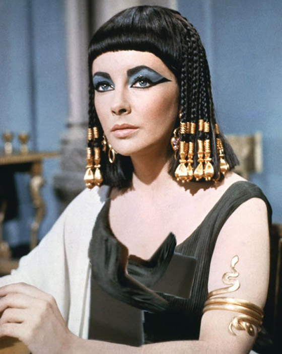  ممثلة إسرائيلية تسرق دور كليوباترا من ممثلات عربيات بينهن نادين نجيم! صورة رقم 18