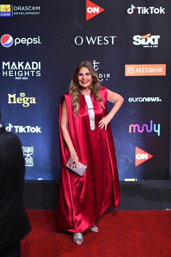 بالصور - مواقف أثارت الجدل في افتتاح مهرجان الجونة 2020 صورة رقم 23