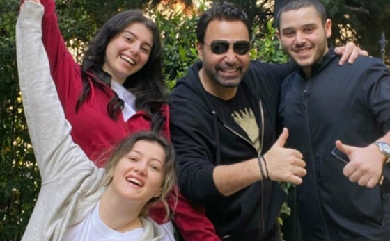 فيديو ابن عاصي الحلاني يكشف إصابته هو ووالده ووالدته وشقيقته بـ (كورونا) صورة رقم 4