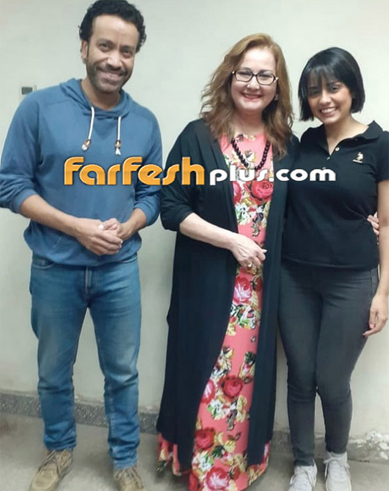 ظهور نادر للفنانة آثار الحكيم بعد سنوات من الغياب.. كيف تغير شكلها؟ صورة رقم 3
