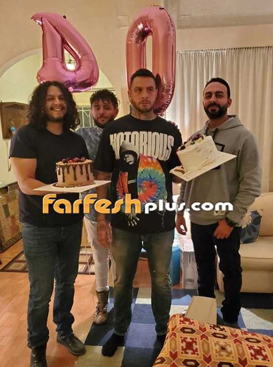 صور: أحمد الفيشاوي يحتفل بميلاده الـ40 مع زوجته ووالدته على طريقته صورة رقم 5