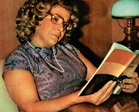 لا للعنف ضد المرأة: 12 نجمة تعرضت للعنف: أوبرا، ماجدة الرومي ريهانا وعلا غانم صورة رقم 8