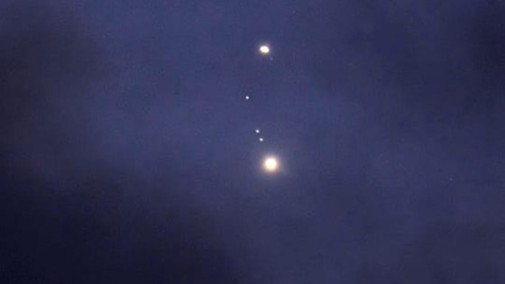 لأول مرة منذ عصور: المشتري وزحل يندمجان بظاهرة الاقتران العظيم! صورة رقم 23 لأول مرة منذ عصور: المشتري وزحل يندمجان بظاهرة الاقتران العظيم! صورة رقم 23