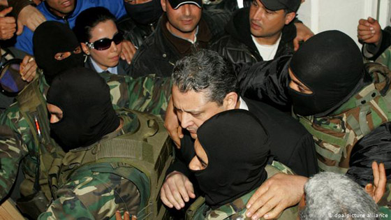 أقرباء بن علي.. من حياة الرفاهية والوجاهة إلى التشرد والسجون صورة رقم 3