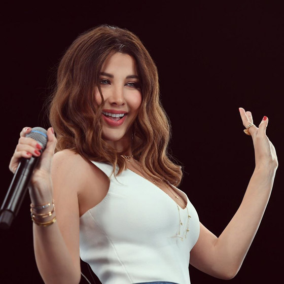 نانسى عجرم توجه رسالة رقيقة إلى الطواقم الطبية: 