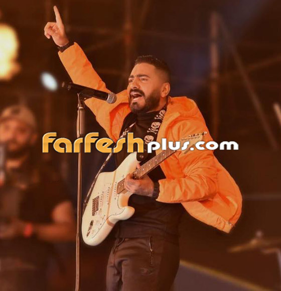 فيديو: تامر حسني يفاجئ احدى معجباته بعد أن أصيبت بالشلل وفقدت الذاكرة صورة رقم 24