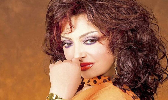 دون الانتظار لتقديم سيرتها.. نبيلة عبيد تروي قصة حياتها صورة رقم 6