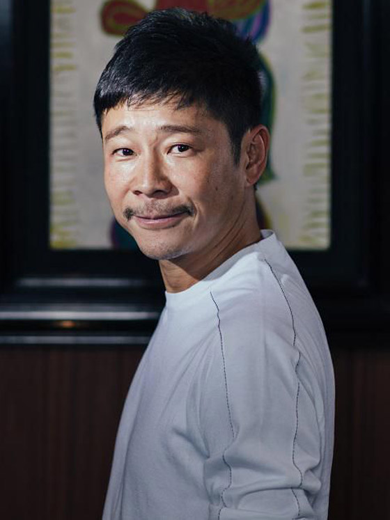 ملياردير ياباني يبحث عن 8 أشخاص لمرافقته في رحلة مجانية إلى القمر صورة رقم 14 ملياردير ياباني يبحث عن 8 أشخاص لمرافقته في رحلة مجانية إلى القمر صورة رقم 14