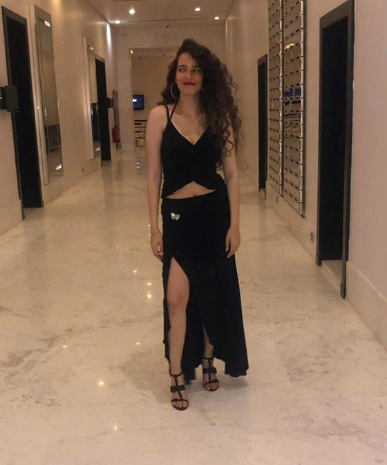هنا ابنة إبراهيم يسري تجميع بين فيروز وأديل في أغنية جديدة (فيديو) صورة رقم 4