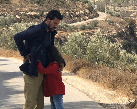 فلسطين تشق طريقها نحو الأوسكار بـ(الهدية).. قصة حقيقية وظهور خاص للجدار العازل صورة رقم 5