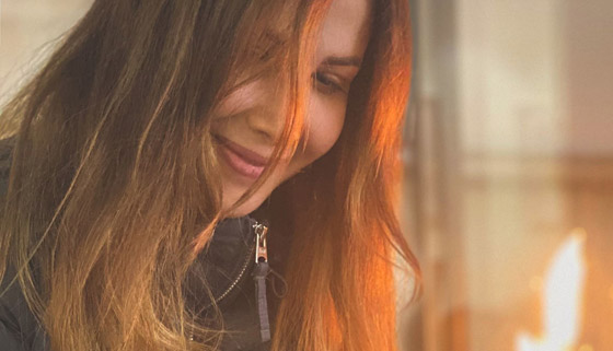 فيديو نانسي عجرم تغني للأم: الحكي مش كافي صورة رقم 2