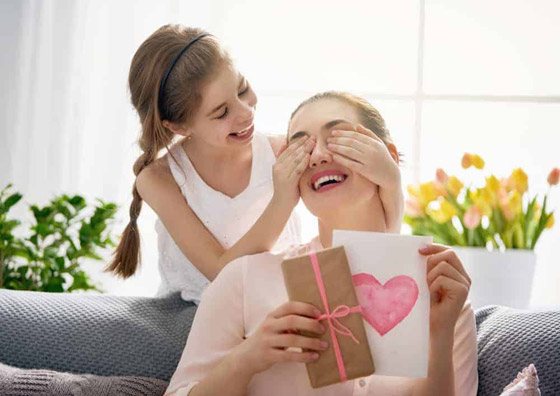من «ست الحبايب» إلى «أمي ثم أمي».. أهم 7 أغنيات في عيد الأم صورة رقم 4