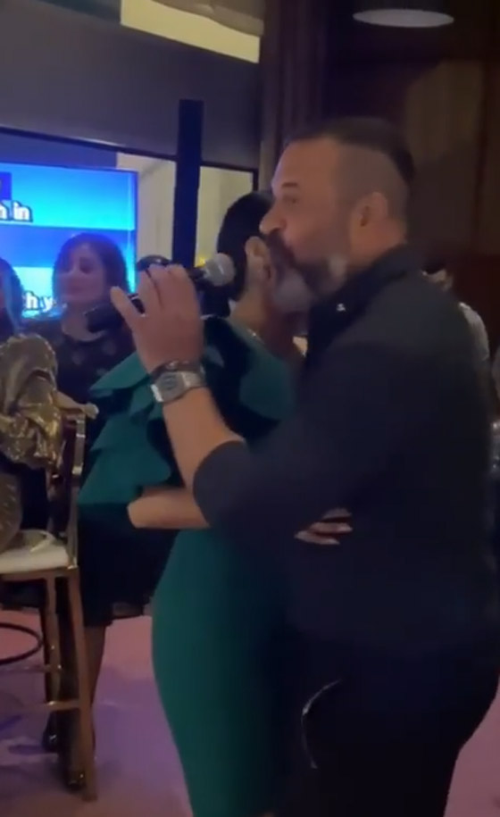 فيديو ماجد المصرى يرقص فى عيد ميلاده مع زوجته على أنغام (شو حلو) صورة رقم 4