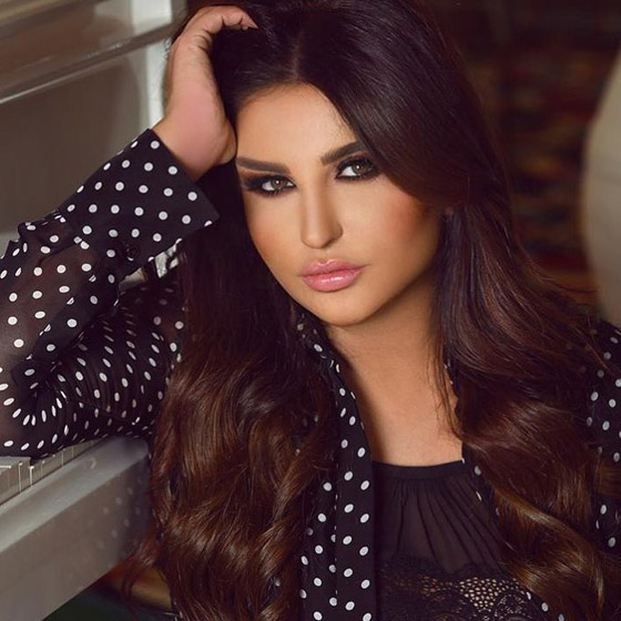 فيديو طريف: الاعلامية مهيرة تعمل مقلب بالفنانة العراقية شذى حسون في عيد ميلادها صورة رقم 6