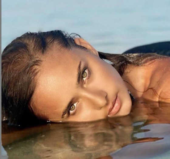 صور النجوم آخر 24 ساعة: بسمة تمتطي الخيل، دنيا بالقفطان وأحدث ظهور لـ يارا صورة رقم 9