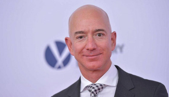 8 أشخاص فقط يمتلكون تريليون دولار من ثروات العالم صورة رقم 1