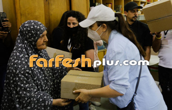 كندة علوش تشارك في إعداد وتوزيع وجبات إفطار صورة رقم 2