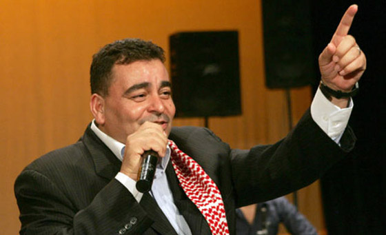 بعد صراع مع المرض.. وفاة المطرب الأردني متعب الصقار صورة رقم 1
