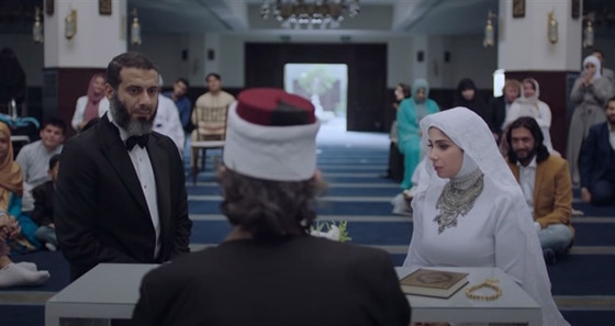 مصمم فستان زفاف منى زكي في 
