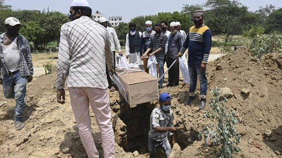 معدل مرعب في الهند.. 300 ألف إصابة بكورونا لليوم الثاني عشر صورة رقم 10