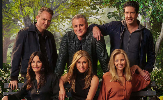 نجوم مسلسل (Friends) يلتقون مجددا بعد 17 عاما.. هل تغيّروا كثيرا؟ صورة رقم 7
