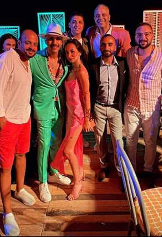 فيديو وصور النجوم في حفل زفاف ابنة المخرجة كاملة أبو ذكرى صورة رقم 6