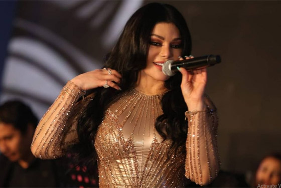 بالفيديو: هيفاء وهبي تواجه مقتحم حفلها في مصر برد فعل غير متوقع صورة رقم 2