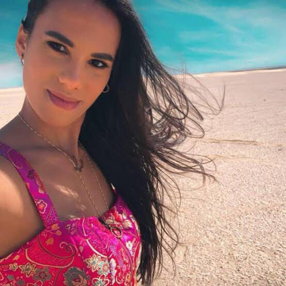 بعد دينا الشربيني، قصة حب جديدة بين عمرو دياب ومصورة شابة اسمها دينا ضياء صورة رقم 2