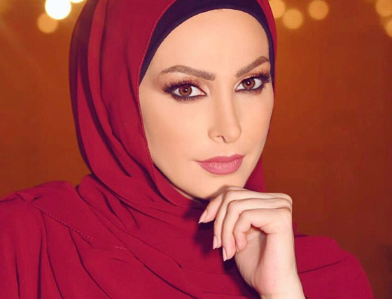 صور: هذه الطفلة الجميلة أصبحت نجمة لبنانية ثم اعتزلت الفن وأرتدت الحجاب.. من هي؟ صورة رقم 3