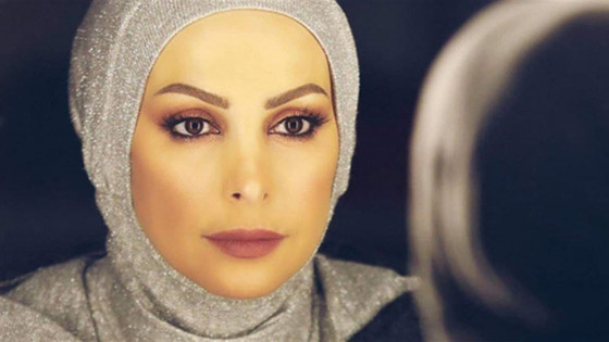 صور: هذه الطفلة الجميلة أصبحت نجمة لبنانية ثم اعتزلت الفن وأرتدت الحجاب.. من هي؟ صورة رقم 6