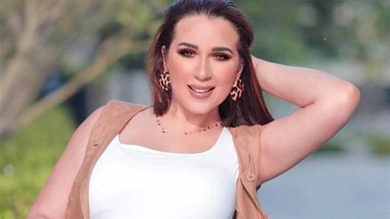 فيديو: زلات لسان النجوم.. سقطات فنية وضعتهم في مواجهة الجمهور والاعلاميين! صورة رقم 2