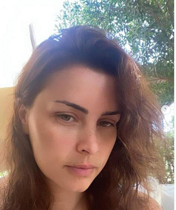 نور اللبنانية بدون مكياج في أحدث ظهور لها صورة رقم 1