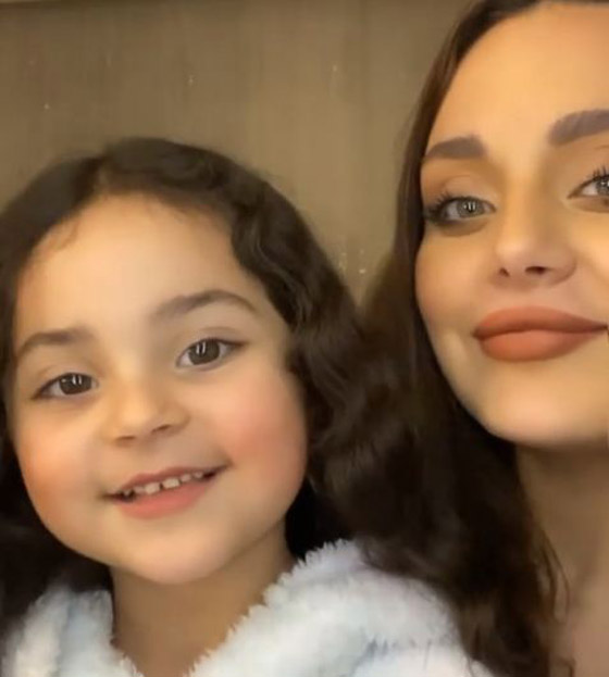 حفيدة هيفاء وهبي تخطف الأضواء بأحدث ظهور.. ومتابعون: نسخة عن جدتها صورة رقم 6