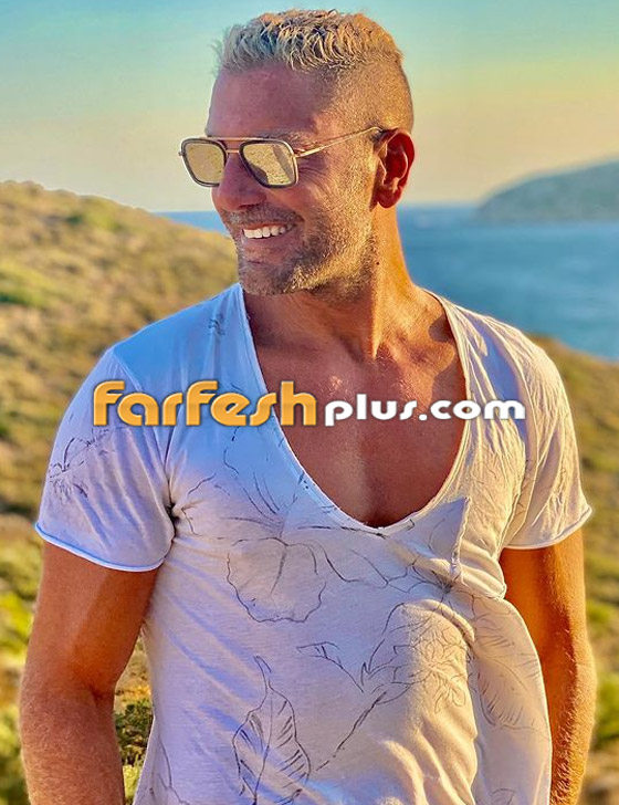بالتاتو.. تامر هجرس يخطف الأنظار من أمام البحر صورة رقم 6