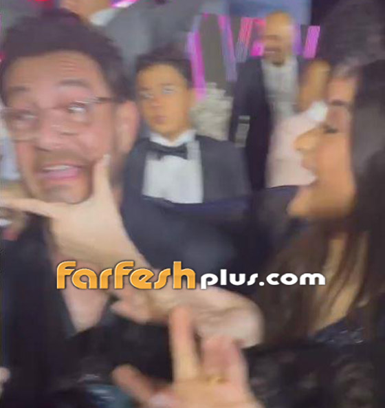 بالفيديو والصور: ليلى وملك تغنيان لوالدهما أحمد زاهر (كل البنات بتحبك) صورة رقم 5