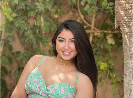 صور صادمة: هوس التجميل يغيّر شكل دنيا بطمة مجدداً… لم يستطع الجمهور التعرف عليها! صورة رقم 2