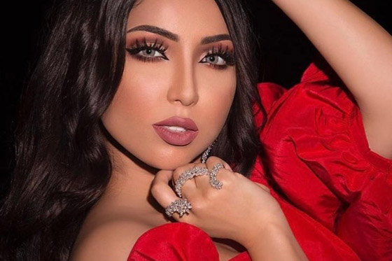 صور صادمة: هوس التجميل يغيّر شكل دنيا بطمة مجدداً… لم يستطع الجمهور التعرف عليها! صورة رقم 4