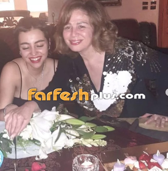 صور إلهام شاهين وابنة شقيقتها: خطفت الأنظار بشبهها الكبير لخالتها صورة رقم 5
