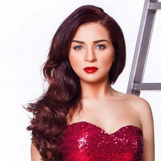 فيديو: مي عزالدين ترفض الزواج من ديانة اخرى رغم ان والدتها مسيحية! صورة رقم 3