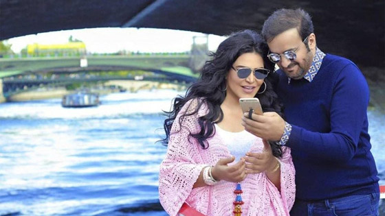 أحلام على متن يخت مع زوجها.. وتوجه له رسالة رومانسية بمناسبة عيد ميلاده صورة رقم 2