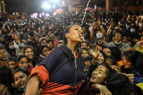 أبرز صور الأسبوع: إليكم أهم الأحداث المصورة من مختلف أنحاء العالم صورة رقم 3